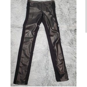 Bcbc maxazria perfect Vegan leather front leggings!